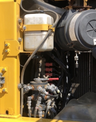 ขายรถขุด KOMATSU PC120-8 นำเข้าเองจากญี่ปุ่น สภาพสวยพร้อมใช้งาน มีVDOการทำงานครับ ขายรถขุด KOMATSU PC120-8 นำเข้าเองจากญี่ปุ่น สภาพสวยพร้อมใช้งาน มีVDOการทำงานครับ