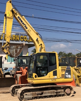 ขายรถขุด KOMATSU PC120-8 นำเข้าเองจากญี่ปุ่น สภาพสวยพร้อมใช้งาน มีVDOการทำงานครับ ขายรถขุด KOMATSU PC120-8 นำเข้าเองจากญี่ปุ่น สภาพสวยพร้อมใช้งาน มีVDOการทำงานครับ