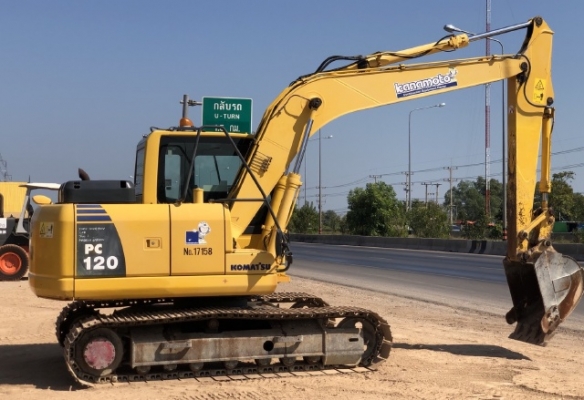 ขายรถขุด KOMATSU PC120-8 นำเข้าเองจากญี่ปุ่น สภาพสวยพร้อมใช้งาน มีVDOการทำงานครับ ขายรถขุด KOMATSU PC120-8 นำเข้าเองจากญี่ปุ่น สภาพสวยพร้อมใช้งาน มีVDOการทำงานครับ