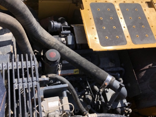 ขายรถขุด KOMATSU PC120-8 นำเข้าเองจากญี่ปุ่น สภาพสวยพร้อมใช้งาน มีVDOการทำงานครับ ขายรถขุด KOMATSU PC120-8 นำเข้าเองจากญี่ปุ่น สภาพสวยพร้อมใช้งาน มีVDOการทำงานครับ