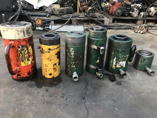 ขาย แม่แรง 30-100 ตัน สภาพพร้อมใช้งาน