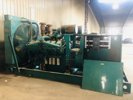 CUMMINS 1100kVA ขาย 1.8ล้านก่อนVAT ยังไม่รวม accessory ครับ