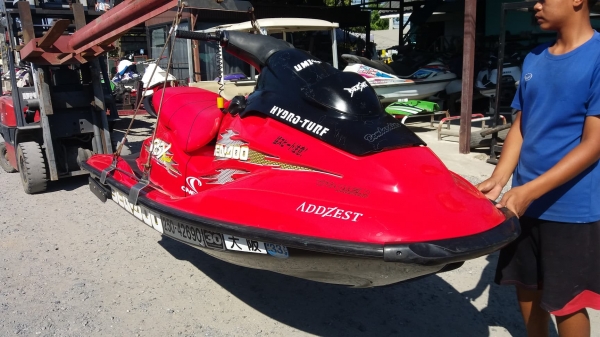 ขออนุญาต ขาย SEADOO GSX951cc.เก่าญี่ปุ่น เรือสมบูรณ์มาก พร้อมขับ มีที่ลองครับผม ขออนุญาต ขาย SEADOO GSX951cc.เก่าญี่ปุ่น เรือสมบูรณ์มาก พร้อมขับ มีที่ลองครับผม