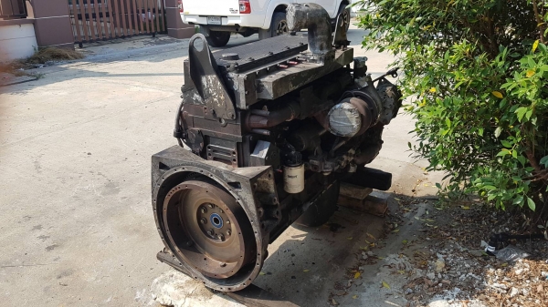 ขายเครื่อง CUMMINS L10 325hp USA