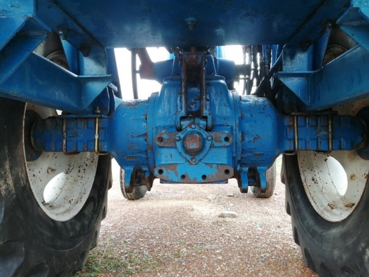 ฟอร์ด77 T5 ติดคีบอ้อยบูมเดี่ยว ฟอร์ด77 T5 ติดคีบอ้อยบูมเดี่ยว