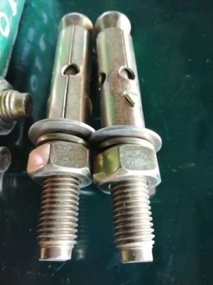 พุกเหล็กชุบซิงค์