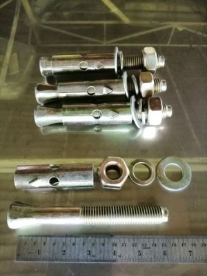 พุกเหล็กชุบซิงค์