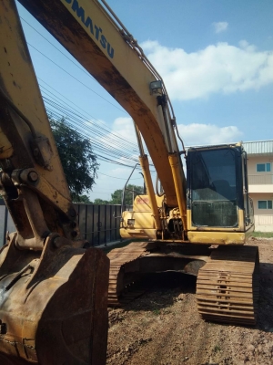 ขาย 985,000 KOMATSU pc 200-8 N 1 ลายหัวเจาะพร้อม ไฟฟ้าครับ เครื่องดี ปั้มแรง เอวแน่น ช่วงล่างเต็ม เอกสารเล่มทะเบียน รถอยู่ นครราชสีมา 090-772-3710 090-772-3708