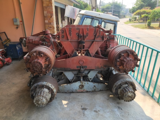 แท่นเพลาโบกี้2เพลา รุ่นน็อตล้อ 10 น็อต