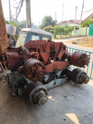 แท่นเพลาโบกี้2เพลา รุ่นน็อตล้อ 10 น็อต