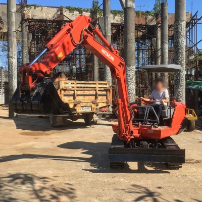 รถขุด Hitachi รุ่น EX30 ขนาด 3 ตัน