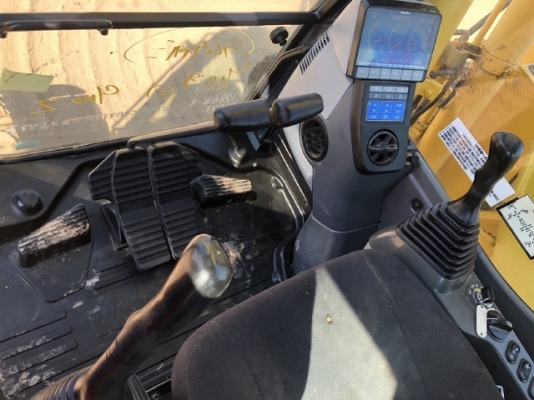 ขายรถขุด KOMATSU PC128US-8 (เทียบเท่า PC120-8) นำเข้าเองจากญี่ปุ่น สภาพสวยพร้อมใช้งาน มีVDOการทำงานครับ ขายรถขุด KOMATSU PC128US-8 (เทียบเท่า PC120-8) นำเข้าเองจากญี่ปุ่น สภาพสวยพร้อมใช้งาน มีVDOการทำงานครับ