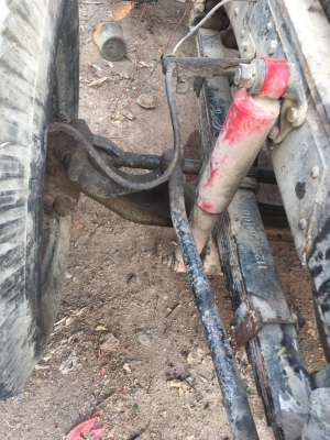 ขายโช๊คหน้า10ล้อ 1คู่ 1400บาท พร้อมใช้งาน0816278866 ขายโช๊คหน้า10ล้อ 1คู่ 1400บาท พร้อมใช้งาน0816278866