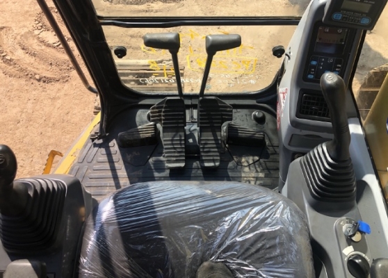 ขายรถขุด KOMATSU PC228US-3 (เทียบเท่า PC200-7) นำเข้าเองจากญี่ปุ่น สภาพสวยพร้อมใช้งาน มีVDOการทำงานครับ