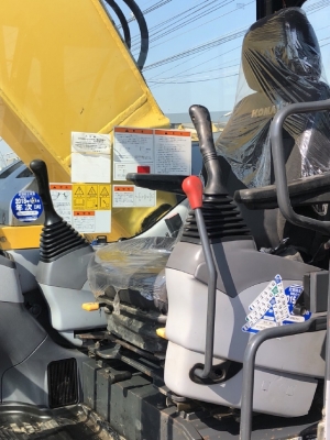 ขายรถขุด KOMATSU PC228US-3 (เทียบเท่า PC200-7) นำเข้าเองจากญี่ปุ่น สภาพสวยพร้อมใช้งาน มีVDOการทำงานครับ
