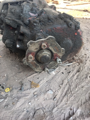 ขายเกียร์ EM100 พร้อมใช้งาน 28000บาท 0816278866 ขายเกียร์ EM100 พร้อมใช้งาน 28000บาท 0816278866