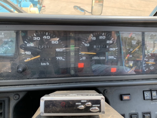TR160M3 YEAR 2001 BOOM 27.5 จดทะเบียนให้