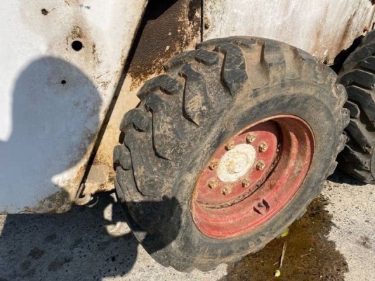 มาใหม่ อีกคัน 98,000 รถตักล้อยาง BOBCAT TCM 725 สภาพนำเข้ามา 1 ปี  สนใจ ร้อยเอ็ด โทร 0610710295  สนใจ รายการสินค้า อื่นๆ ที่ เว็ปไชค์ Truck2Hand https://www.truck2hand.com/index.php?actions=content/search&amp;member_id=136193  Facebook ส่วนตัวทัก Http://w