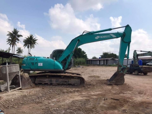 ขายแบคโฮ