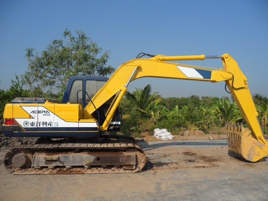 KOBELCO. sk120-1 มาร์คทรี ราคา 690,000สนใจสอบถามได้ครับ 081-989-1989 หรั่งครับ