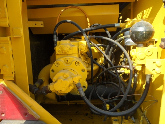 KOBELCO. sk120-1 มาร์คทรี ราคา 690,000สนใจสอบถามได้ครับ 081-989-1989 หรั่งครับ