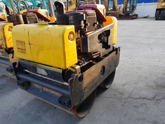 มาถึงแล้ว รถบด1ตัน SAKAI HV60ST ปี2007 ใครหาอยู่รีบเลยครับ มาถึงแล้ว รถบด1ตัน SAKAI HV60ST ปี2007 ใครหาอยู่รีบเลยครับ