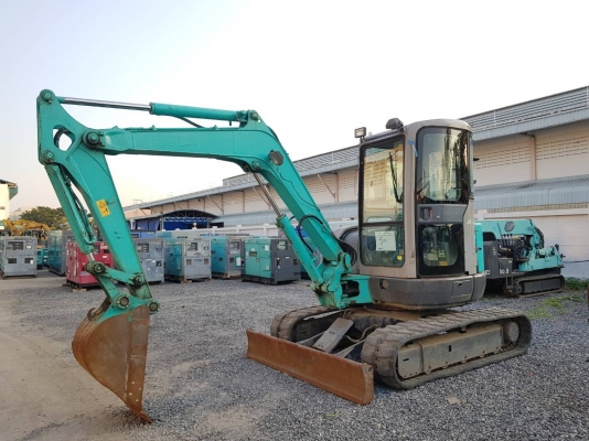 4ตัน SK40SR-2 ถึงไทยแล้ว เก่าญี่ปุ่น โทร. 092-929-9942 ธีรเทพ