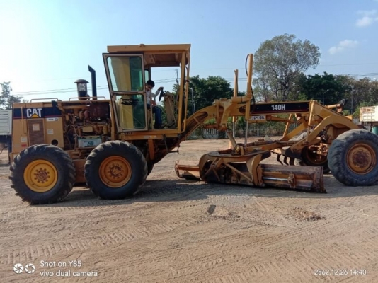 ขายด่วน. รถเกรด. 140. H. สภาดีมาก. ติดต่อด่วน. 0910617179 ขายด่วน. รถเกรด. 140. H. สภาดีมาก. ติดต่อด่วน. 0910617179