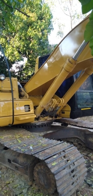 ขายรถแบคโฮ CAT 320C มือสองสภาพสวยแอร์เย็นทะเบียนพร้อมโอนรถพร้อมใช้งาน รถอยู่ จ.บึงกาฬสนใจสอบถาม 095-1837806