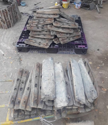 FROM JAPAN ขายถูกด่วนๆ ก็อปยาง , ก้อนยาง สำหรับรถขุด ไซค์ 40, 45 ,50 ,55 ราคาเพียง(ก้อนละ) 255 บาท