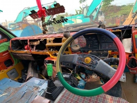 ขาย 15,000 บาท หัว ISUZU NPR หูช้าง แท้จริง สภาพพอใช้ อุปกรณ์ครบ สนใจ  นครปฐม โทร 0610710295  สนใจ รายการสินค้า อื่นๆ ที่ เว็ปไชค์ Truck2Hand https://www.truck2hand.com/index.php?actions=content/search&amp;member_id=136193  Facebook ส่วนตัวทัก Http://www.