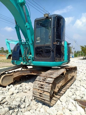 ขายKOBEKCO SK130SR เก่าใน  สภาพดี  เครื่องปั๊มแห้ง  ลองระบบกันได้ทุกวัน โทร 089-3818694 จ๊อย