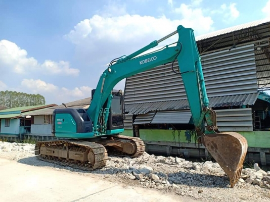 ขายKOBEKCO SK130SR เก่าใน  สภาพดี  เครื่องปั๊มแห้ง  ลองระบบกันได้ทุกวัน โทร 089-3818694 จ๊อย