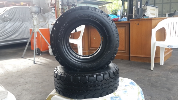 ขายยางลมรถยกโฟล์คลิฟท์ ขนาด 28×9-15 , 700-12 ,650-10,600-9 ยางญี่ปุ่น ไต้หวัน ค่ะ ขายยางลมรถยกโฟล์คลิฟท์ ขนาด 28×9-15 , 700-12 ,650-10,600-9 ยางญี่ปุ่น ไต้หวัน ค่ะ