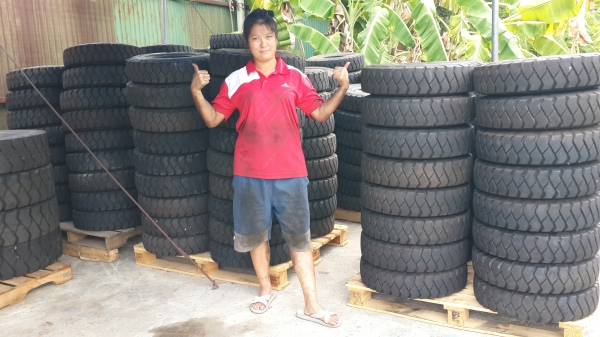 ขายยางลมรถยกโฟล์คลิฟท์ ขนาด 28×9-15 , 700-12 ,650-10,600-9 ยางญี่ปุ่น ไต้หวัน ค่ะ ขายยางลมรถยกโฟล์คลิฟท์ ขนาด 28×9-15 , 700-12 ,650-10,600-9 ยางญี่ปุ่น ไต้หวัน ค่ะ