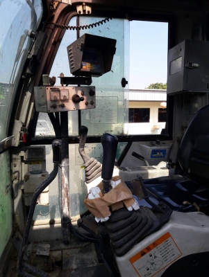 รถเจาะเสาเข็ม DAIWA รุ่น AE 08 รถเจาะเสาเข็ม DAIWA รุ่น AE 08