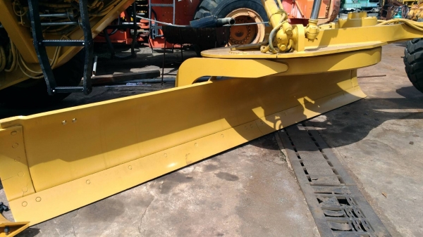 รถเกรด CATERPILLAR รุ่น 143 H รถเกรด CATERPILLAR รุ่น 143 H