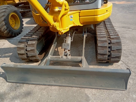 KOMATSU รุ่น PC40 MR-1