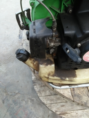 เครื่องพ่นลมพ่นปุ๋ย เครื่องพ่นลมพ่นปุ๋ย