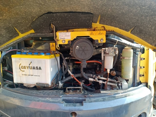 มาใหม่ YANMAR VIO50-5B เก่านอกแท้ มีลายแย๊ก เดิมๆๆ ใช้งานมาน้อย โทร 089-3818694 จ๊อย