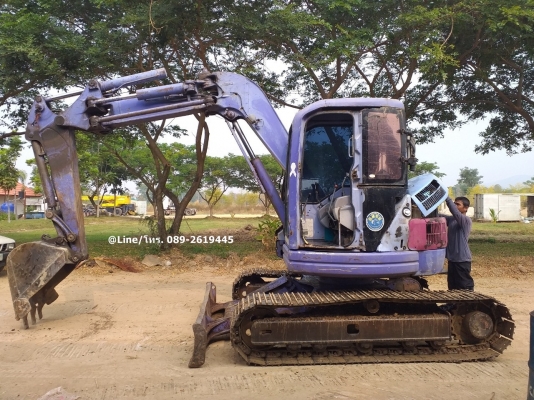 ขายรถขุด Komatsu PC75UU-2 เครื่องยนต์komatsu-4D95L, คอนโทรลน้ำมัน, ปั๊มนิ้ว, หัวตู้แอร์เย็น, รถเดิมใช้งานบริษัท, (มีคลิปตัวอย่างการทำงาน)