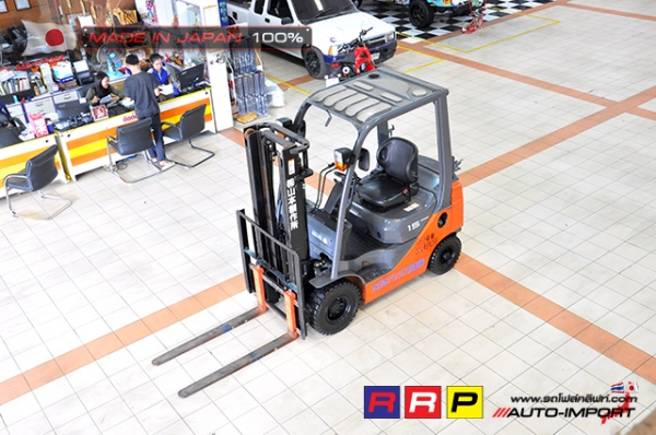 ขายรถโฟล์คลิฟท์มือสอง TOYOTA รุ่น 8FG15-33712 นำเข้าจากประเทศญี่ปุ่น 100\% ไม่เคยใช้งานในไทย