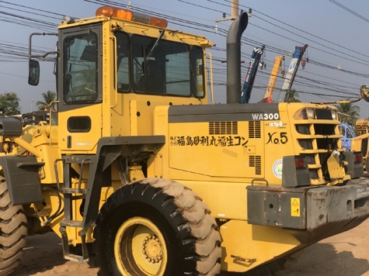 ขายรถตักล้อยาง KOMATSU WA300-3E นำเข้าเองจากญี่ปุ่น สภาพสวยพร้อมใช้งาน มีVDOการทำงานครับ