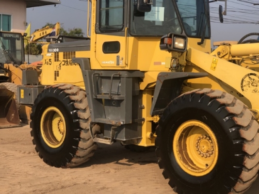 ขายรถตักล้อยาง KOMATSU WA300-3E นำเข้าเองจากญี่ปุ่น สภาพสวยพร้อมใช้งาน มีVDOการทำงานครับ