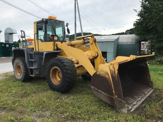ขายรถตักล้อยาง KOMATSU WA350-3 นำเข้าเองจากญี่ปุ่น สภาพสวยพร้อมใช้งาน ถึงเร็วๆนี้ครับ ขายรถตักล้อยาง KOMATSU WA350-3 นำเข้าเองจากญี่ปุ่น สภาพสวยพร้อมใช้งาน ถึงเร็วๆนี้ครับ