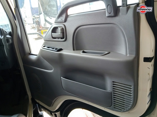 ขายหัวเก๋ง  ISUZU NPR ตาเพชร (สีขาว) ภายในสภาพดีมากๆ