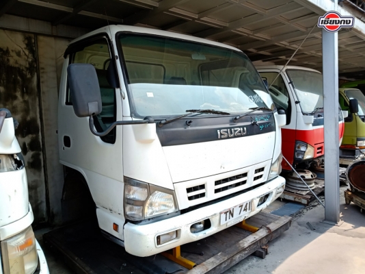 ขายหัวเก๋ง ISUZU NPR ตาเพชร (สีขาว) ภายในสภาพดีมากๆ ขายหัวเก๋ง ISUZU NPR ตาเพชร (สีขาว) ภายในสภาพดีมากๆ