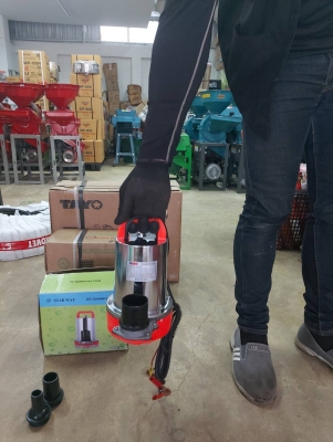 ปั๊มน้ำ ปั๊มดูดน้ำ ไดไว่ ปั๊มจุ่ม ปั๊มแช่ ไฟฟ้าDc 12v. แบตเตอรี่ กำลัง300วัตต์