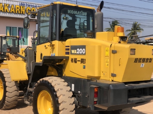 ขายรถตักล้อยาง KOMATSU WA200-6 ปี 2010 รถนอกนำเข้าจากญี่ปุ่น สภาพสวยพร้อมใช้ มีVDOการทำงานครับ