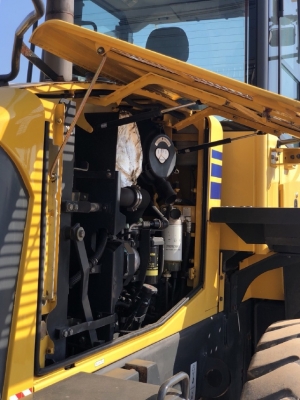 ขายรถตักล้อยาง KOMATSU WA200-6 ปี 2010 รถนอกนำเข้าจากญี่ปุ่น สภาพสวยพร้อมใช้ มีVDOการทำงานครับ